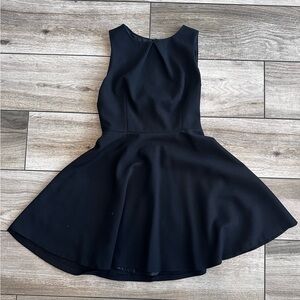 Elegant Black Sleeveless Dress